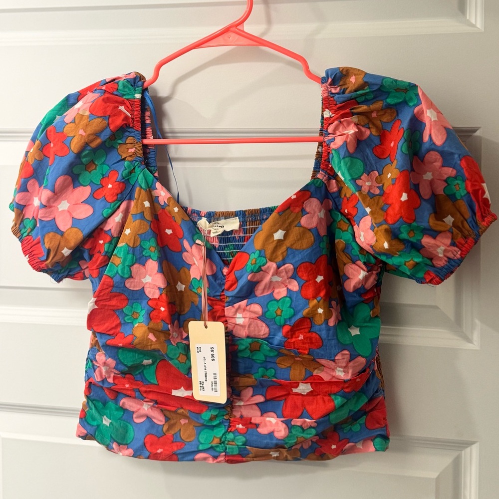 Entro Colorful Floral Puff Sleeve Blouse